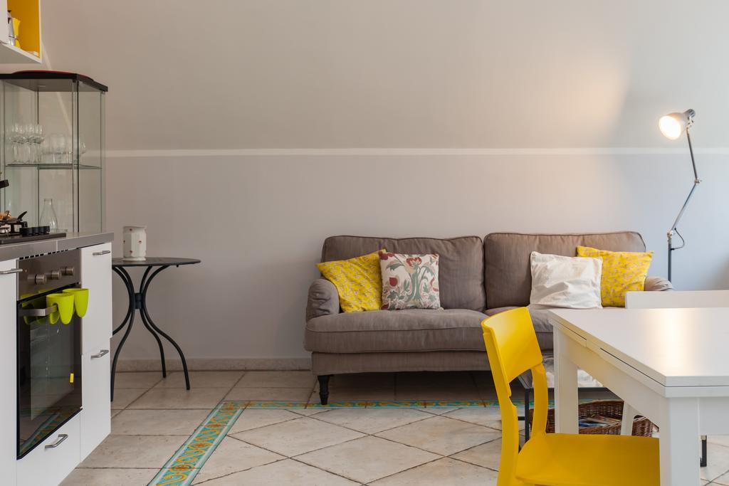 Bright Rooftop By Napoliapartments Bagian luar foto