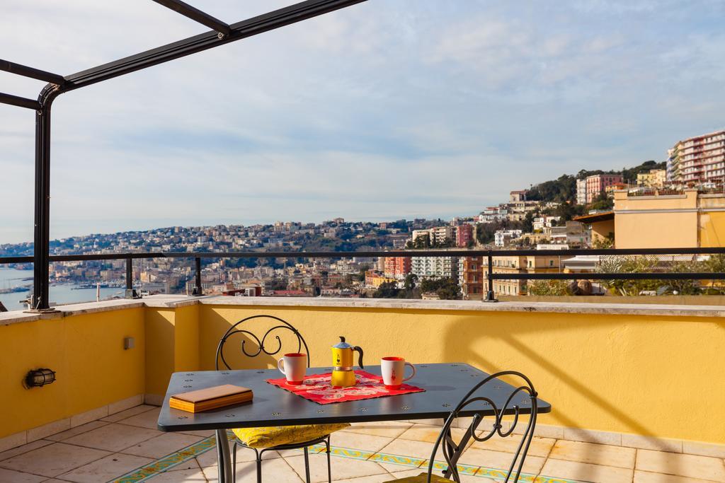 Bright Rooftop By Napoliapartments Bagian luar foto